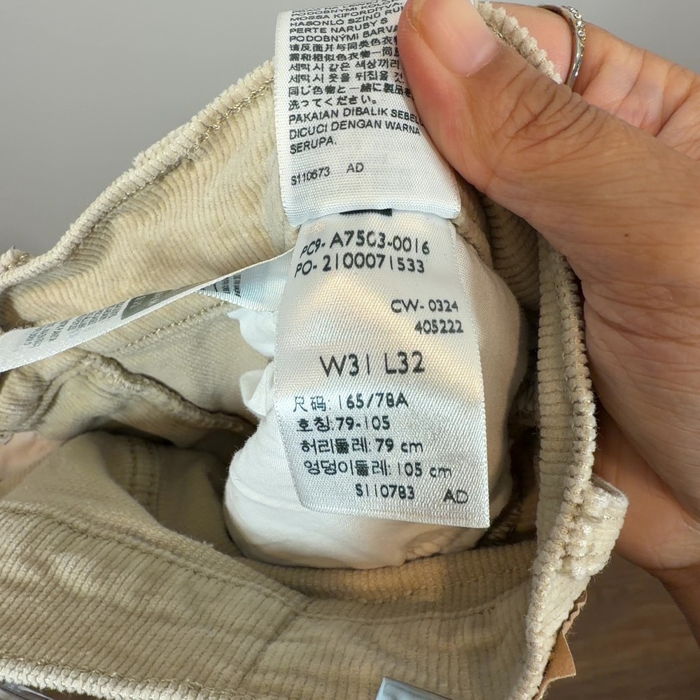 Levi's Ribcage Bell High Rise Corduroy Pants Tan Beige W31 L32 Wide Leg - Picture 7 of 10